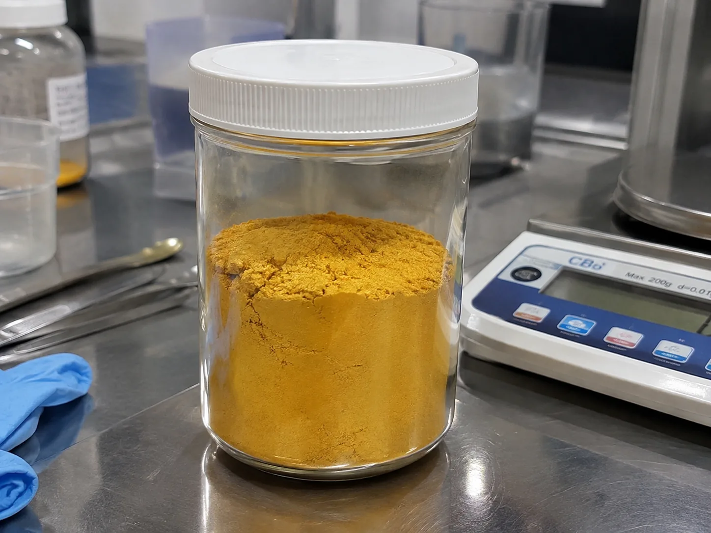 透明包装罐与粉体样品